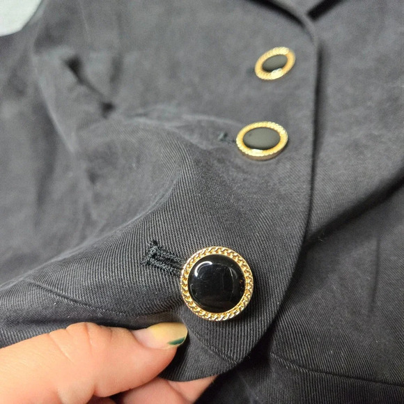 O.P.T. Black Sleeveless 3 Button Vest - Picture 3 of 6